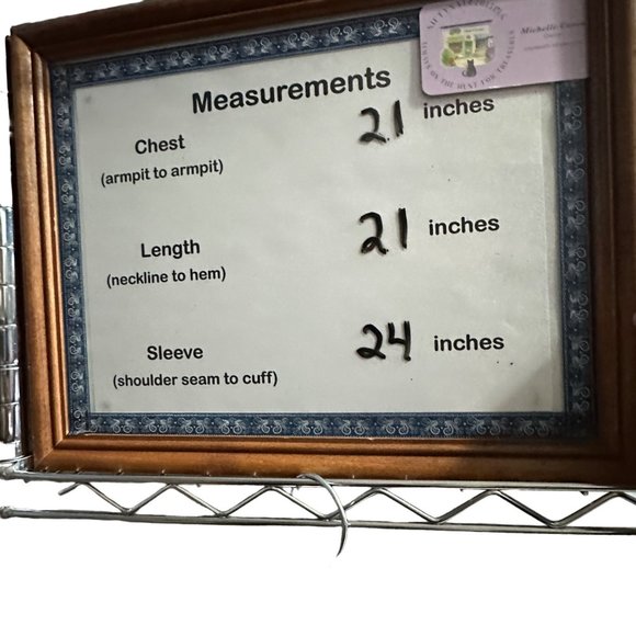 Star Wars Mandalorian women’s size L pink long sleeve cropped t-shirt Grogu - Picture 7 of 7